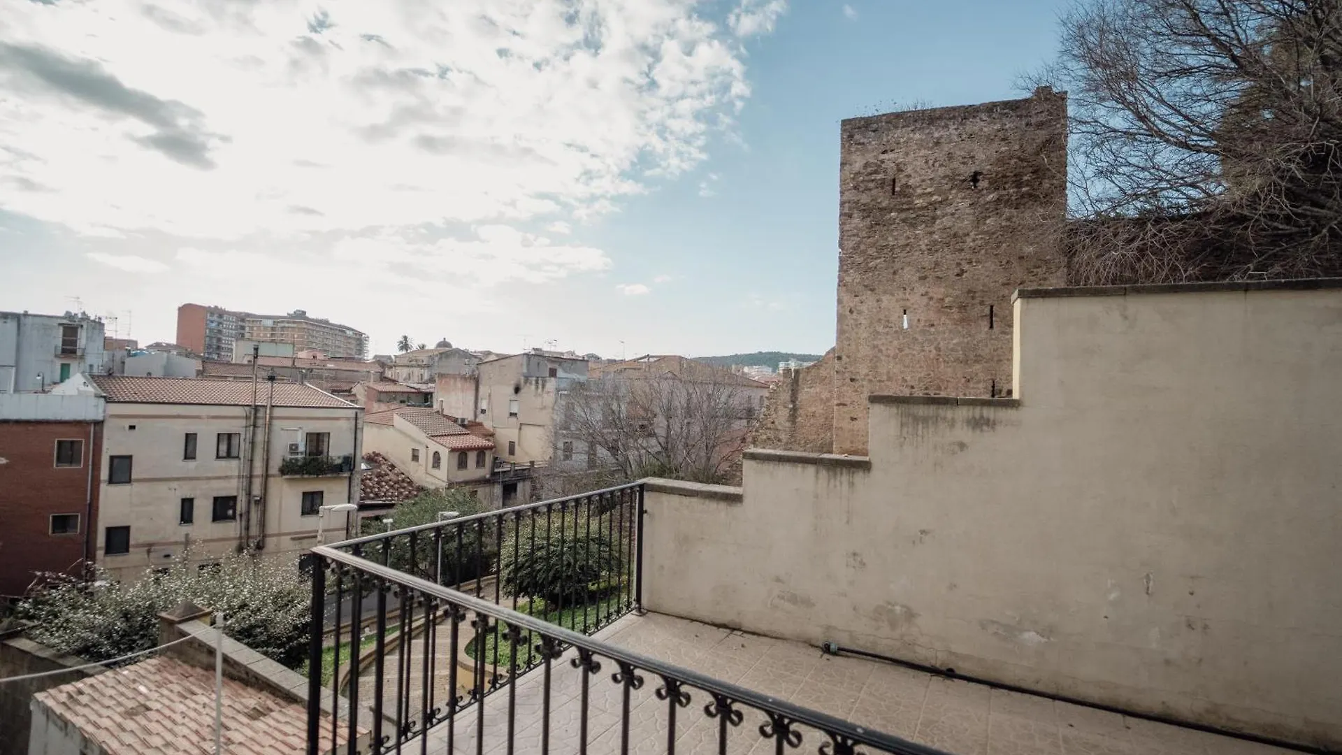 Casa Vacanze - Il Balconcino Sul Castello 1 Iglesias